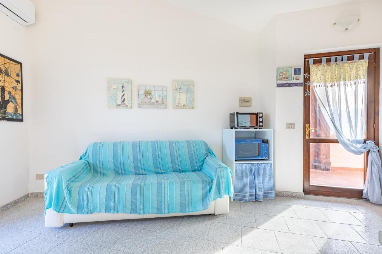 Trilocale A 200 Mt Dal Centro Apartment San Teodoro  Ngoại thất bức ảnh